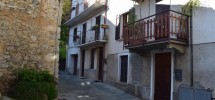 Bracca grazioso alloggio con balconata e taverna