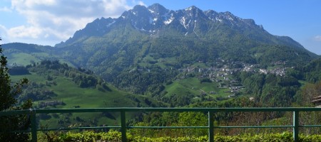 Oltre il Colle, imperdibile rustico indipendente con vasto terreno di proprietà